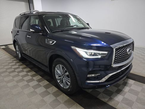 Used 2024 INFINITI QX80 Luxe RWD image 3