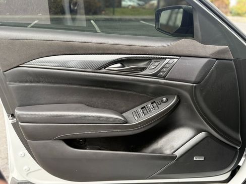 Used 2018 Cadillac CTS V w/ Carbon Fiber Package image 28