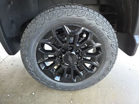 New 2026 Chevrolet Silverado 2500 LTZ w/ LTZ Convenience Package image 78