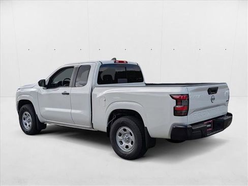 New 2026 Nissan Frontier S image 8