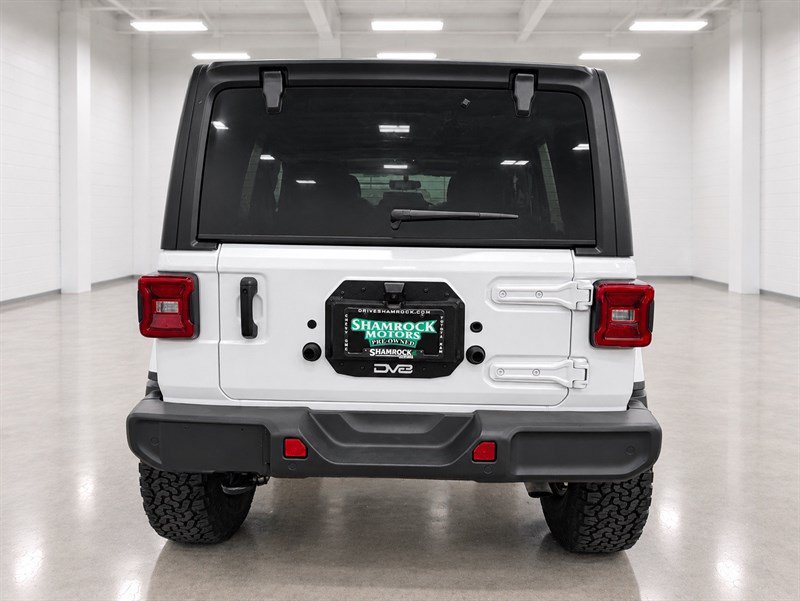 Used 2021 Jeep Wrangler Unlimited Sahara w/ Dual Top Group AWD/4WD image 6