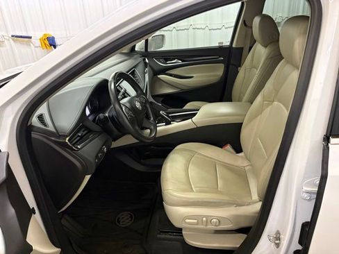 Used 2020 Buick Enclave Essence w/ Sound and Sites Package FWD image 33