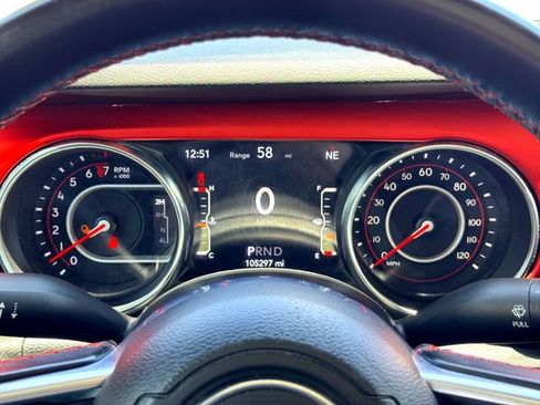 Used 2020 Jeep Gladiator Rubicon w/ LED Lighting Group AWD/4WD image 22