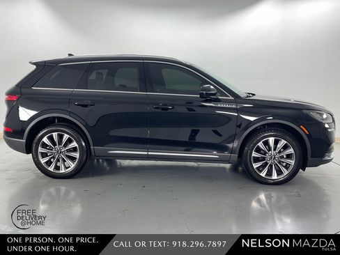 Used 2022 Lincoln Corsair Reserve w/ Elements Package image 5