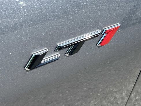 Used 2022 Chevrolet Camaro LT w/ Technology Package RWD image 10