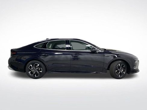 New 2025 Hyundai Sonata SEL image 2