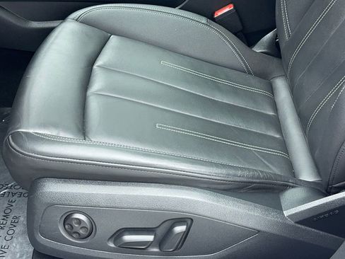 Used 2023 Audi A5 2.0T Premium w/ Convenience Package image 37