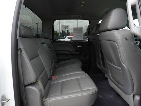 Used 2015 Chevrolet Silverado 2500 W/T w/ Snow Plow Prep Package AWD/4WD image 27