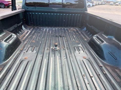 Used 2011 Ford F250 Lariat RWD image 31