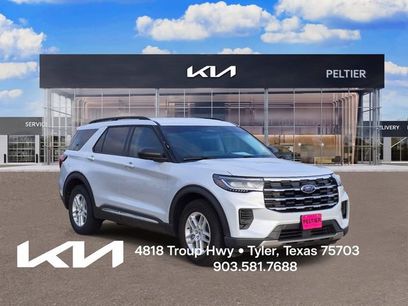 Used 2025 Ford Explorer Active