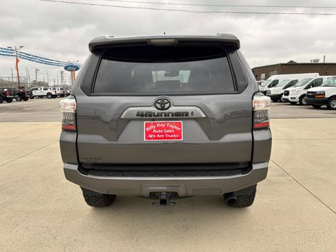 Used 2023 Toyota 4Runner SR5 Premium w/ Moonroof Package image 6