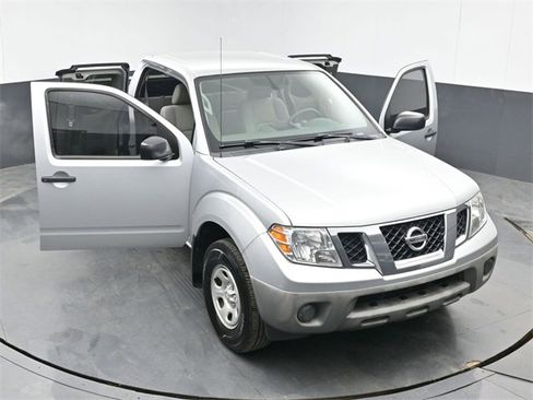 Used 2019 Nissan Frontier S image 46