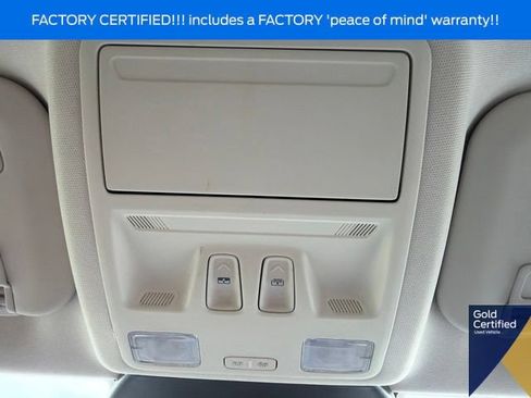Certified 2025 Ford Escape Platinum AWD/4WD image 45