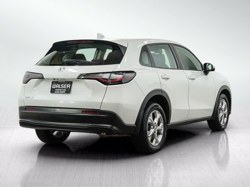 Used 2024 Honda HR-V LX image 5