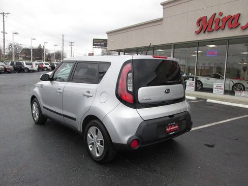 Used 2015 Kia Soul FWD image 9