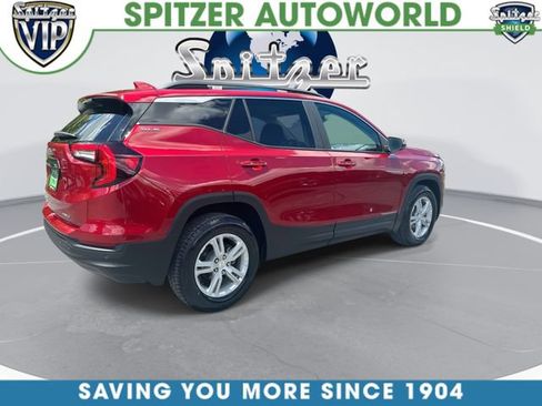 Used 2022 GMC Terrain SLE w/ Driver Convenience Package AWD/4WD image 10