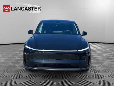 Used 2026 Tesla Model Y 2WD image 2