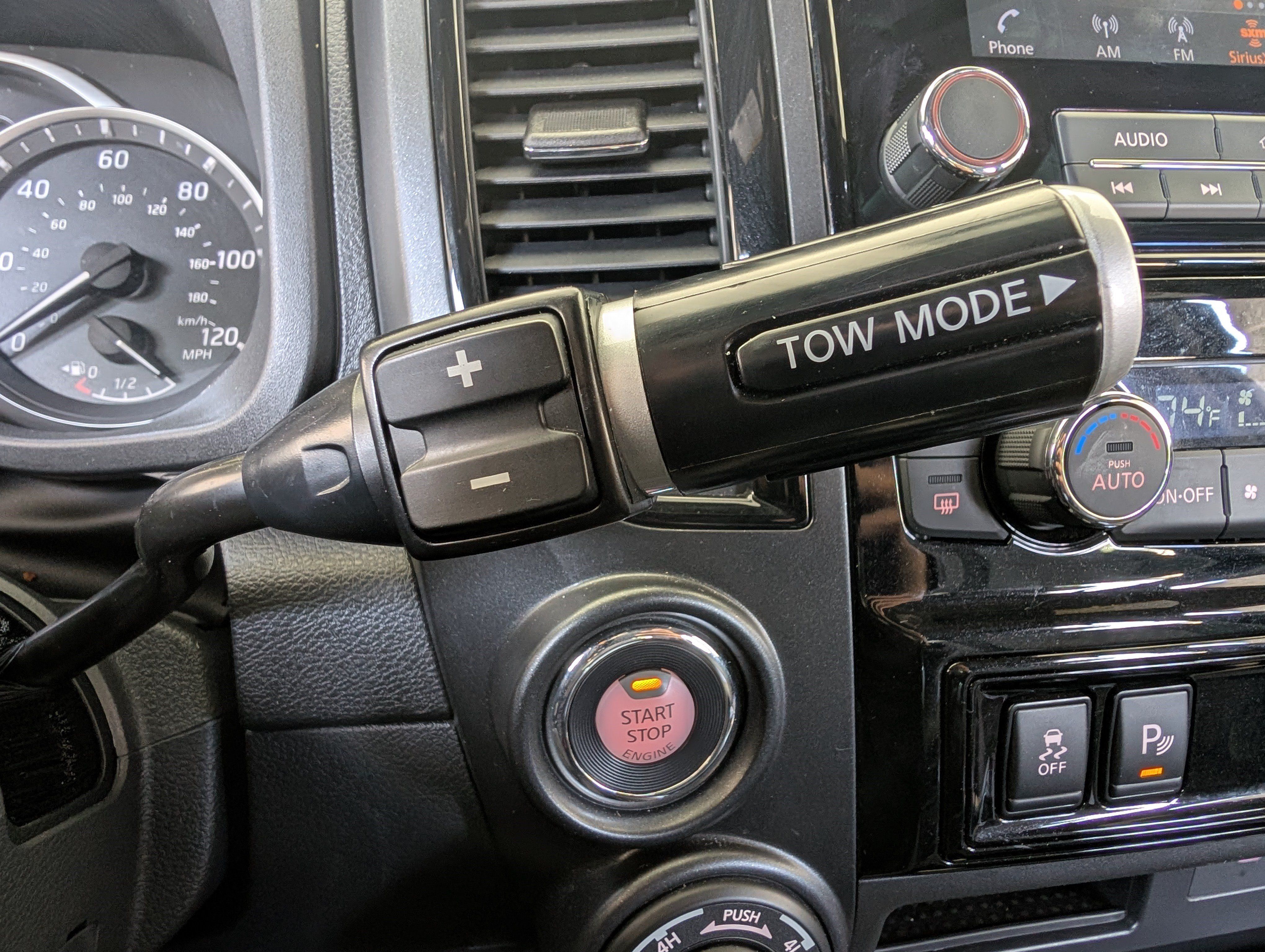 Used 2024 Nissan Titan SV w/ SV Bronze Edition Package AWD/4WD image 30