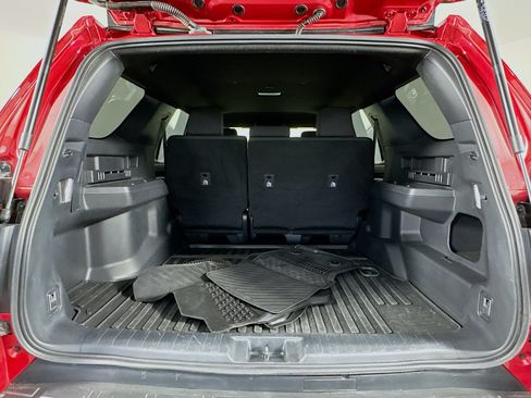 Certified 2025 Toyota 4Runner SR5 AWD/4WD image 25