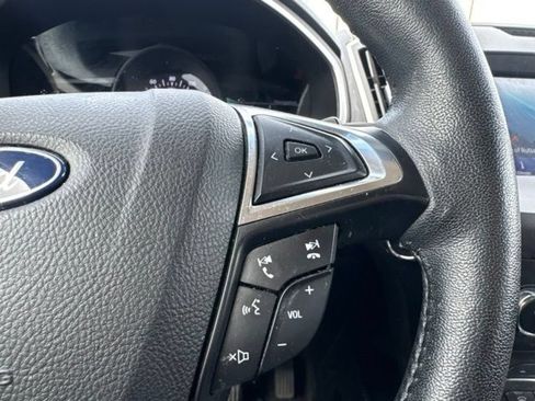 Used 2020 Ford Edge SEL w/ Convenience Package AWD/4WD image 32