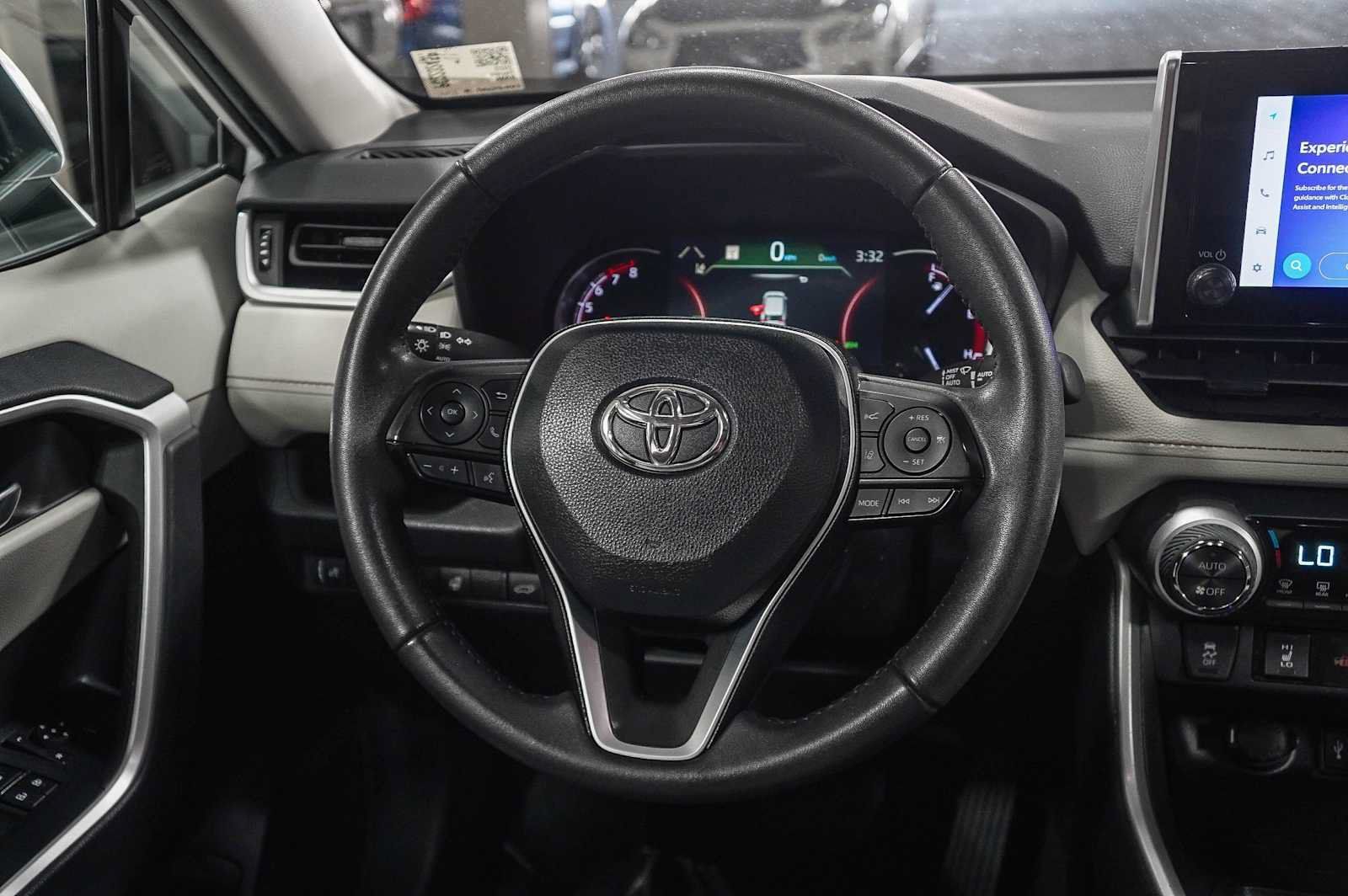 Used 2023 Toyota RAV4 XLE w/ Convenience Package FWD image 16