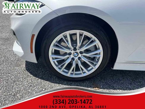 Used 2024 BMW 330i Sedan RWD image 34