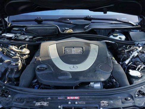 Used 2011 Mercedes-Benz S 550 image 30