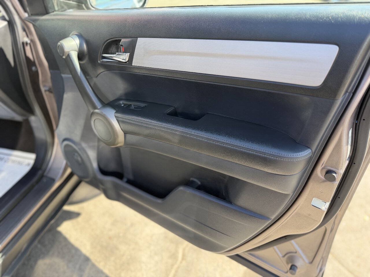 Used 2011 Honda CR-V EX-L image 20