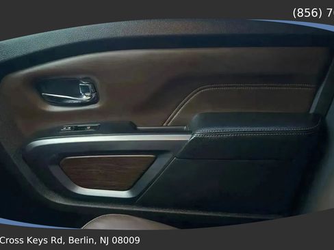 Used 2016 Nissan Titan Platinum Reserve image 26