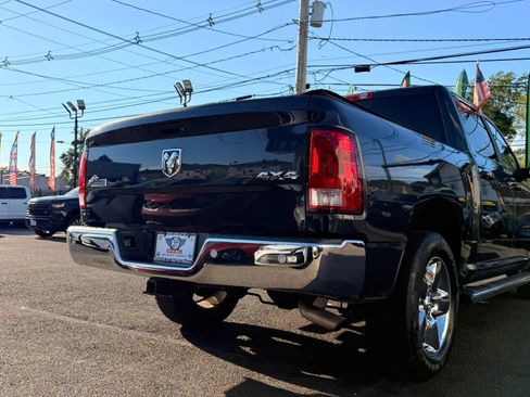Used 2018 RAM 1500 Big Horn AWD/4WD image 9