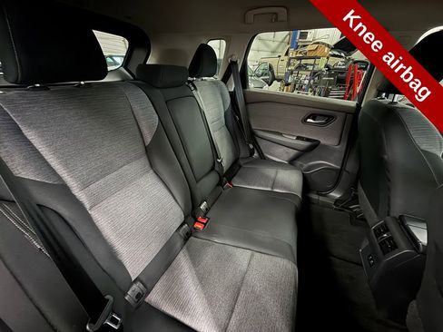 Used 2023 Nissan Rogue SV AWD/4WD image 36