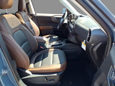 New 2026 Ford Bronco Sport Outer Banks image 13