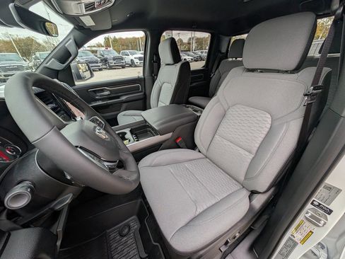 New 2026 RAM 1500 4x4 Crew Cab image 16