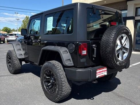 Used 2018 Jeep Wrangler Sport AWD/4WD image 19