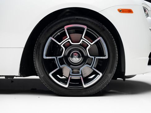 Used 2020 Rolls-Royce Wraith image 40