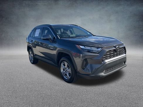 Used 2023 Toyota RAV4 XLE image 2