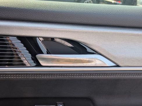 New 2026 Jeep Grand Wagoneer Limited AWD/4WD image 36