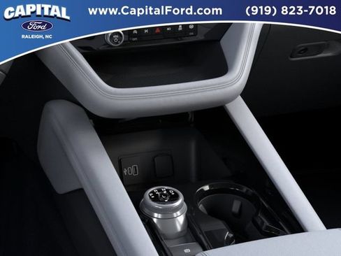 New 2026 Ford Explorer Platinum w/ LUX Leather Package AWD/4WD image 15