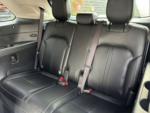 Certified 2024 MAZDA CX-90 3.3 Turbo w/ Premium Package image 17