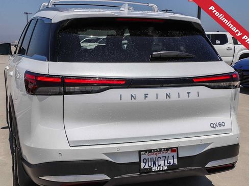 Used 2026 INFINITI QX60 Luxe w/ Cargo Package FWD image 10