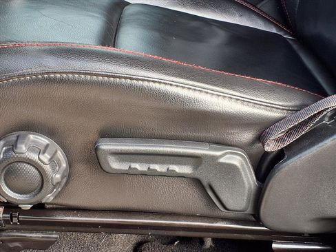 Used 2018 Jeep Wrangler Unlimited Rubicon image 4