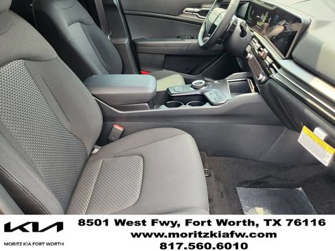 New 2026 Kia Sportage LX FWD image 10