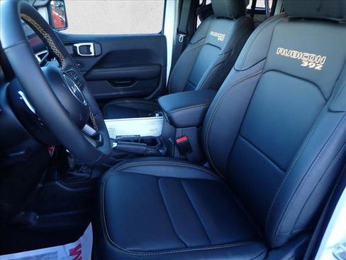 New 2025 Jeep Wrangler Unlimited Rubicon 392 image 11