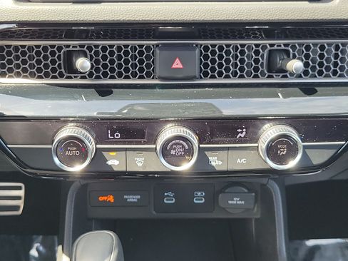 Certified 2025 Honda Civic Sport image 15