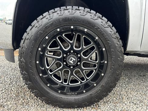 Used 2013 Chevrolet Silverado 1500 LT w/ Interior Plus Package AWD/4WD image 12