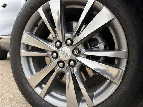 Used 2022 Cadillac XT5 Premium Luxury w/ Technology Package image 10