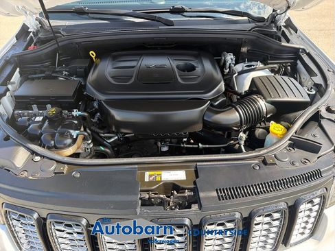 Used 2020 Jeep Grand Cherokee Altitude AWD/4WD image 30