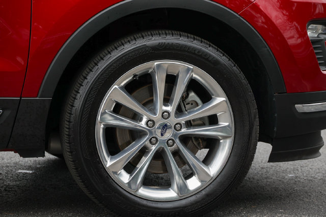 Used 2019 Ford Explorer Limited AWD/4WD image 21