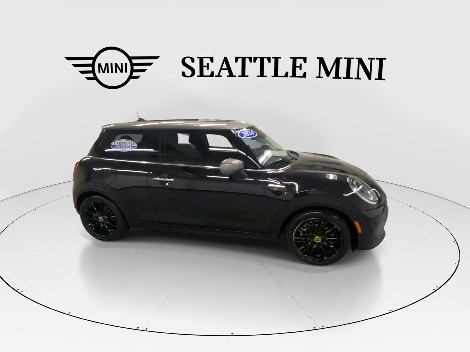Used 2024 MINI Cooper SE FWD image 12