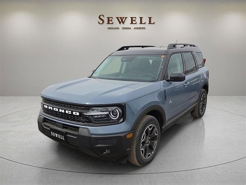 New 2025 Ford Bronco Sport Outer Banks image 1